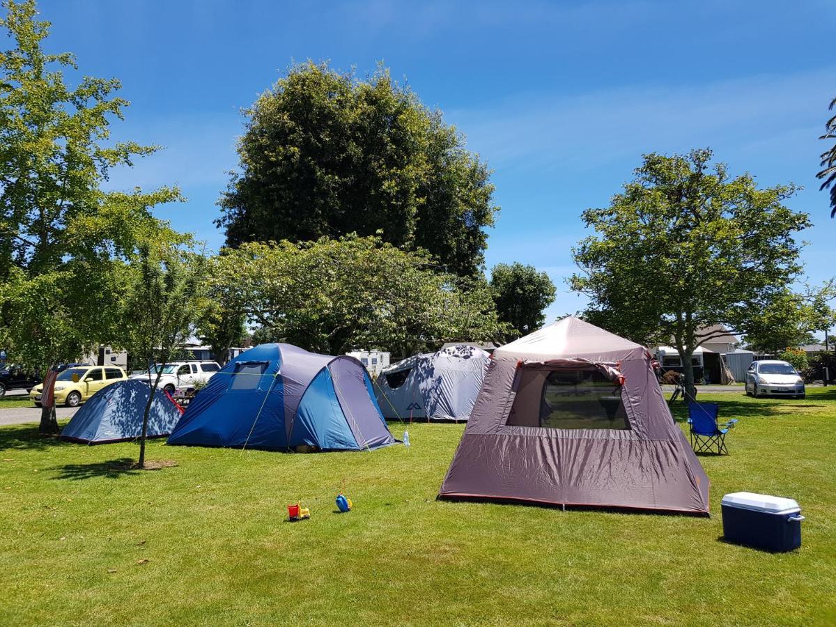 Levin Top 10 Holiday Park Exterior photo